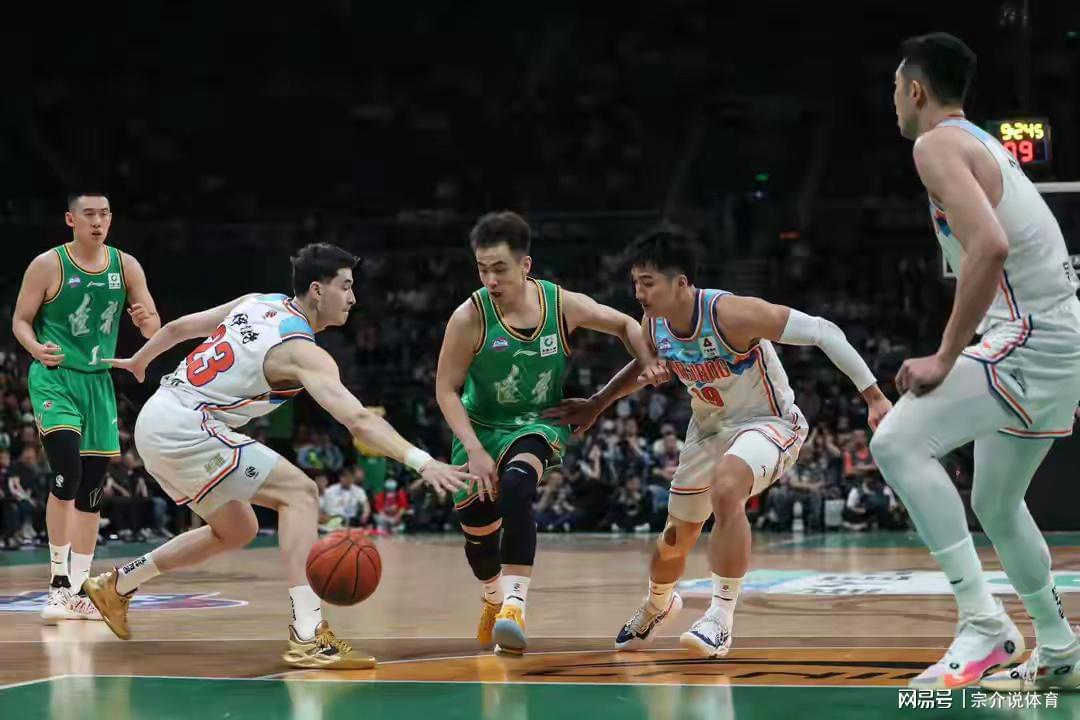 开云-CBA排名大变，四川队准备打爆辽篮，广东队连胜却收坏消息